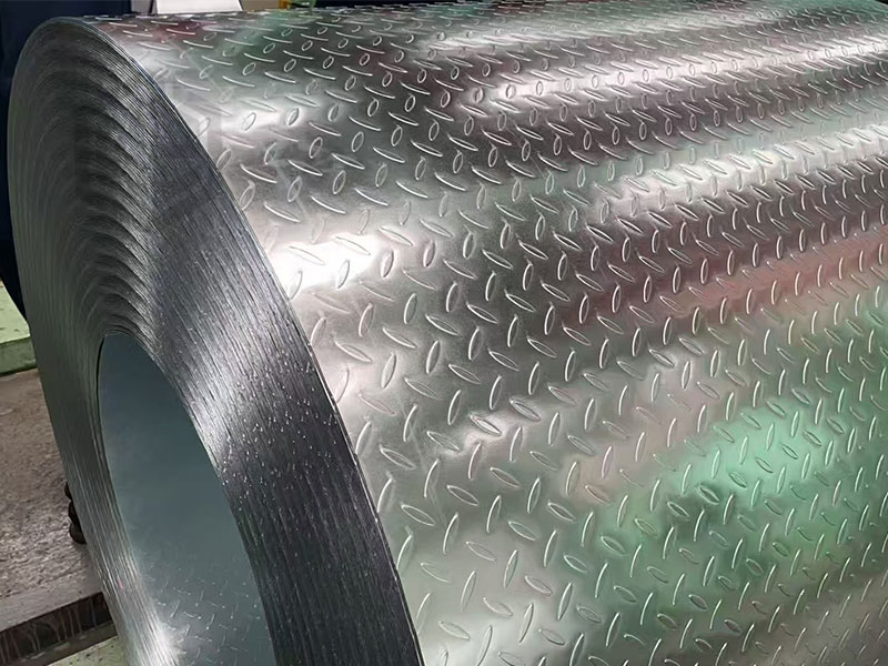 Plancha Diamantada Galvanizada en Rollo