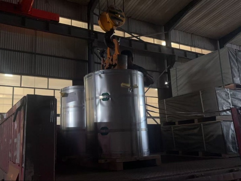 120 Toneladas de Bobinas PPGI en la Fábrica de Wanzhi Steel