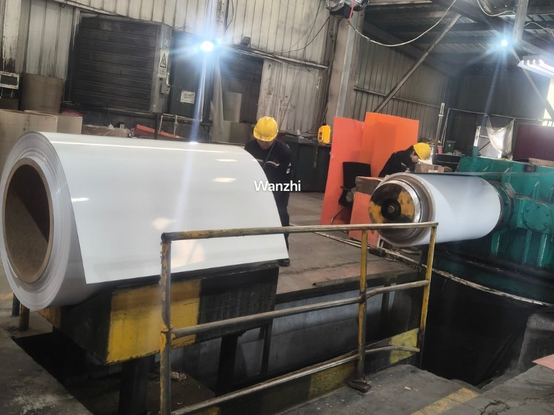 Bobina de Acero Galvanizado Prepintado en Venta Blanco - Wanzhi Group